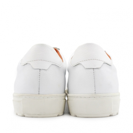 zapatillas blancas hombre piel