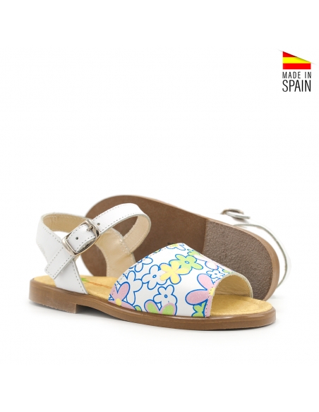 sandalias niña con dibujos