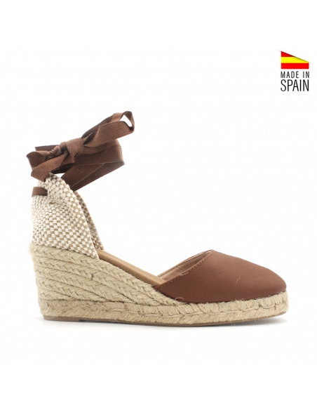 Alpargatas Atadas MARRON