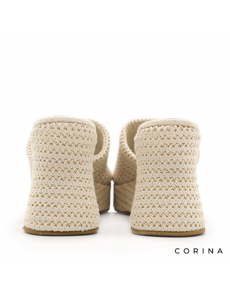 Sandalia Plataforma Corina M4345