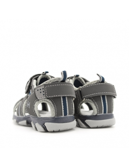 sandalias de montaña niño​