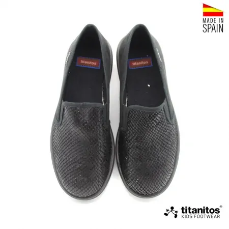 Zapatillas moda niña Titanitos