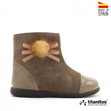 Botas marrones niña Titanitos