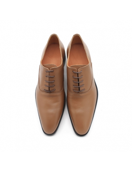 Zapato oxford de piel camel
