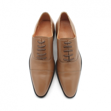 Zapato oxford cuero camel