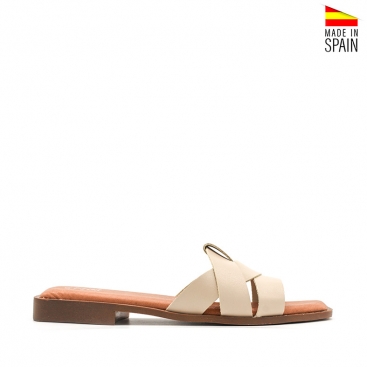 sandalias beige planas