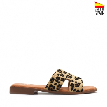 sandalias de leopardo moda