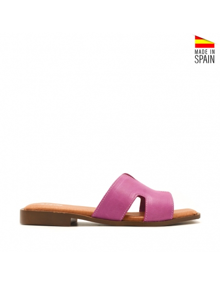 sandalias planas fucsias