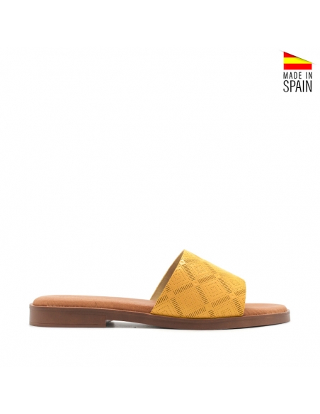 sandalias cuero amarillas