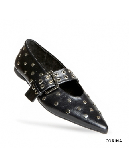 zapatos planos negros tachuelas