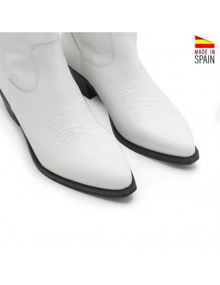 Calzado estilo cowboy mujer