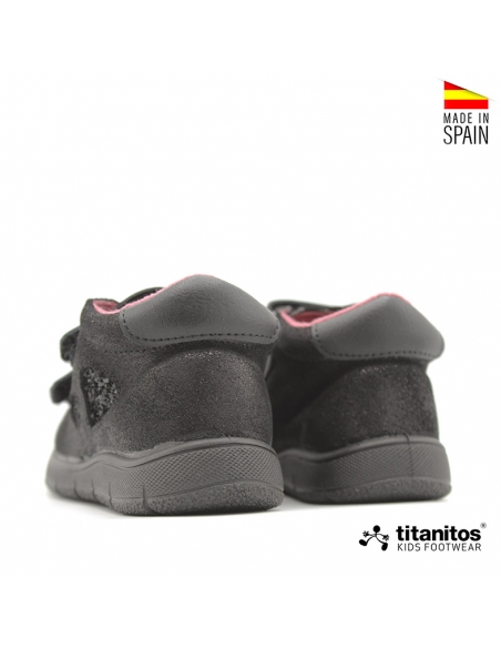 deportivas titanitos