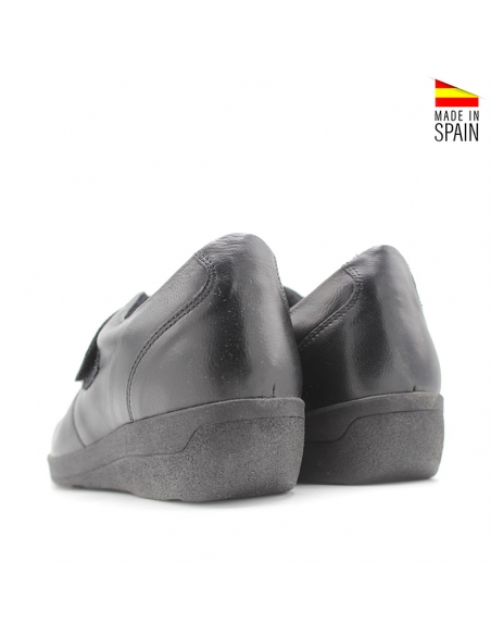 Zapatos de señora con velcro