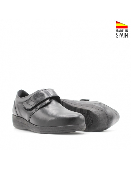 Zapatos cómodos con velcro