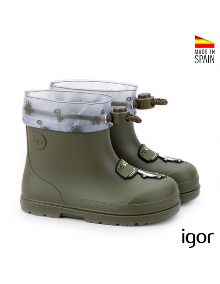 Botas Igor Mendi Dino verde khaki para niño vista en pareja