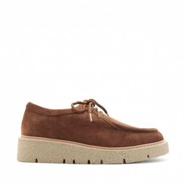 Zapatos wallabee serraje marrón