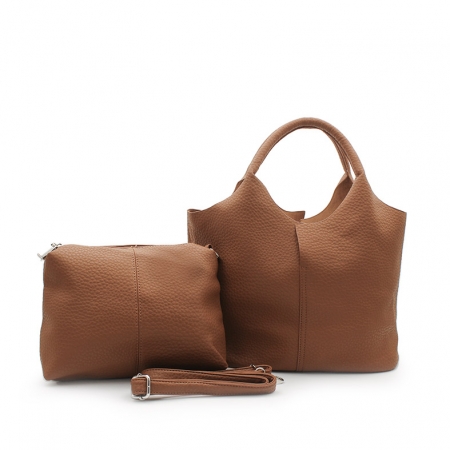 Bolso camel con correa ajustable