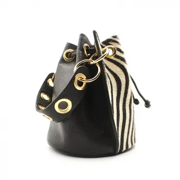 Bolso estilo animal print