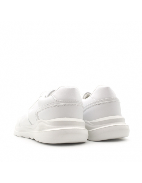 zapatilla casual blanca hombre​