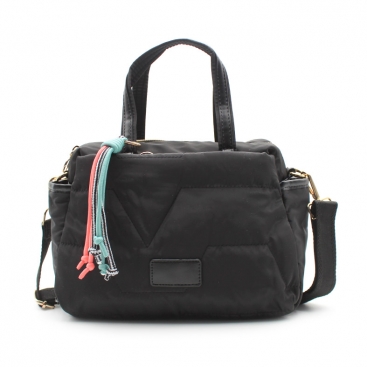 Bolsos acolchados negros