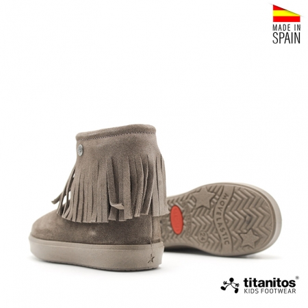 Botas con flecos Celia Topo