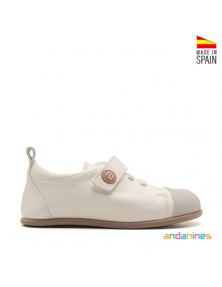Calzado Infantil en Piel Beige