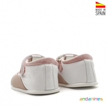 Zapatos infantiles con plantilla extraíble