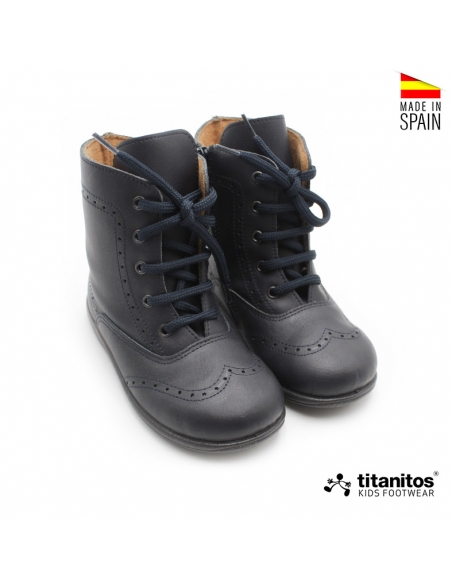 Bota de niña en piel azul marino