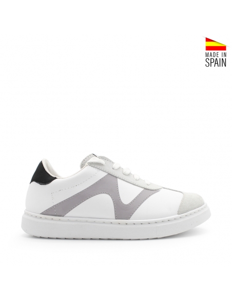 zapatillas blancas niño