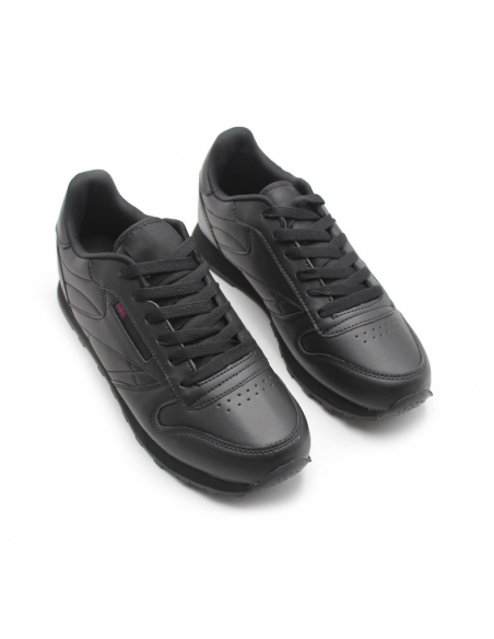 zapatillas deportivas negras​