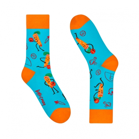 calcetines con dibujos de zanahorias