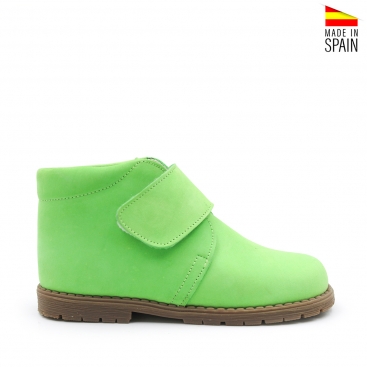 Botines de velcro verdes