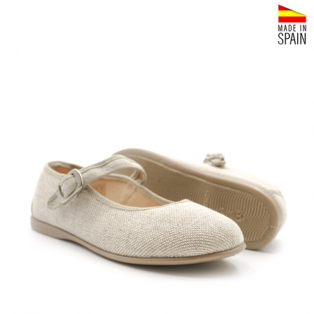 Zapatos de lino para niñas