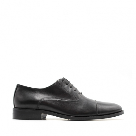 Zapato oxford de piel negro