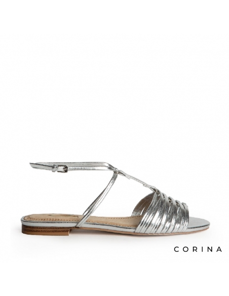 sandalia plana plateada​