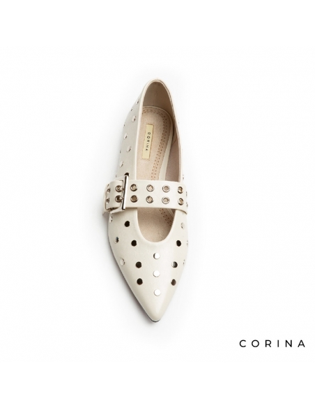 bailarina beige tachuelas