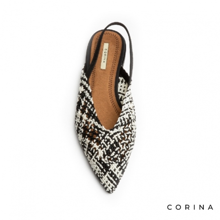 Zapatos con diseño calado