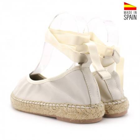 bailarinas comunión beige