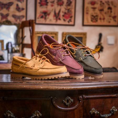 náuticos mostaza hombre