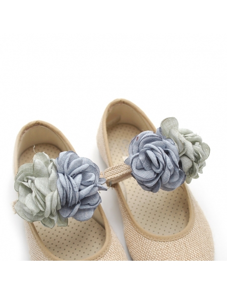 merceditas lino flores