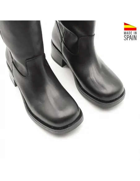 botas caña alta planas​