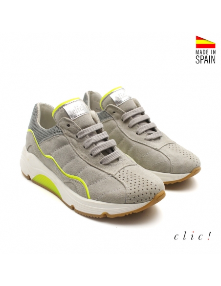 Deportiva running gris