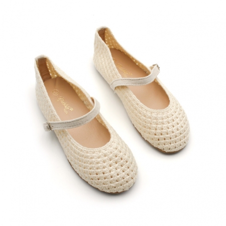 mercedits tejidas niña