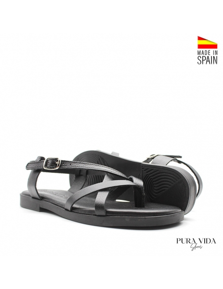 sandalias negras planas