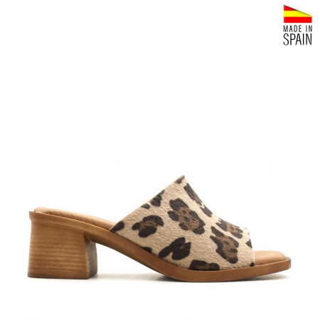 Sandalias piel Leopardo Tacón