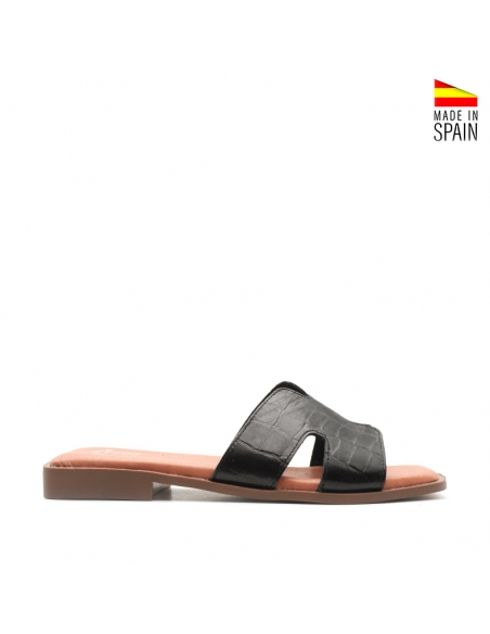 sandalias cocodrilo negra plana destalonada