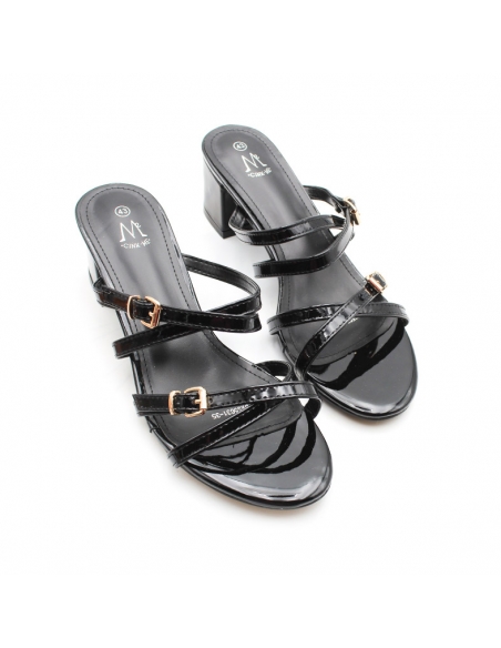 tacones talla grande​