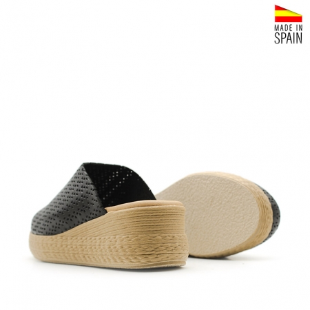 Zuecos Negros