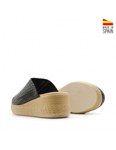 Zuecos Negros