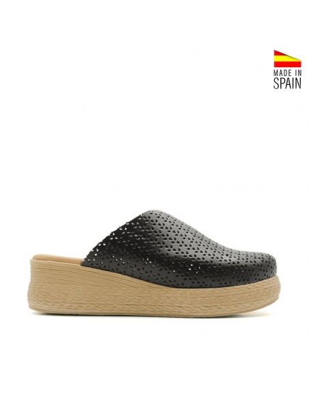 Zuecos Negros Con Cuña